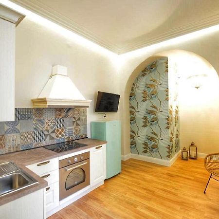 Domus D'Angelo B&B Formia Bagian luar foto