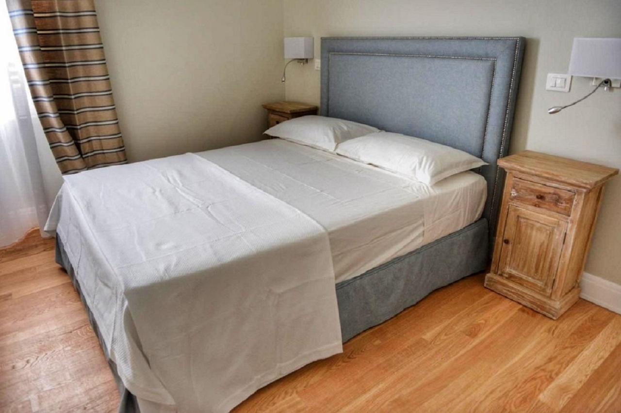 Domus D'Angelo B&B Formia Bagian luar foto