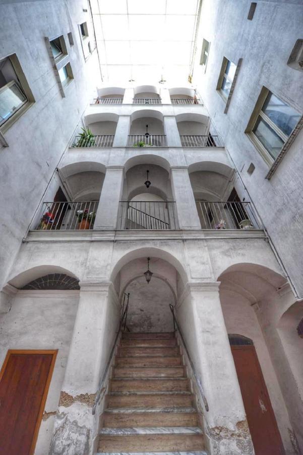 Domus D'Angelo B&B Formia Bagian luar foto