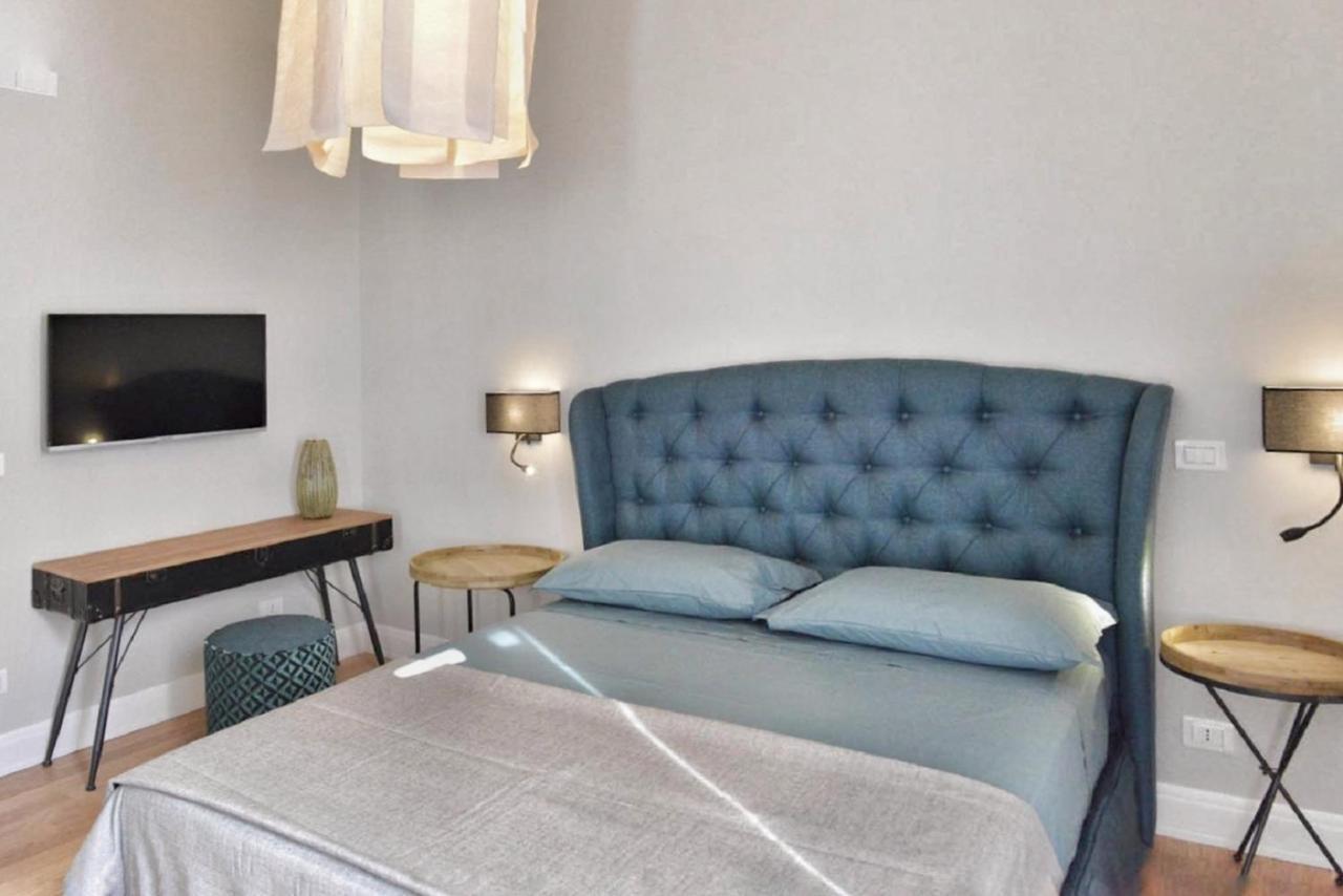 Domus D'Angelo B&B Formia Bagian luar foto