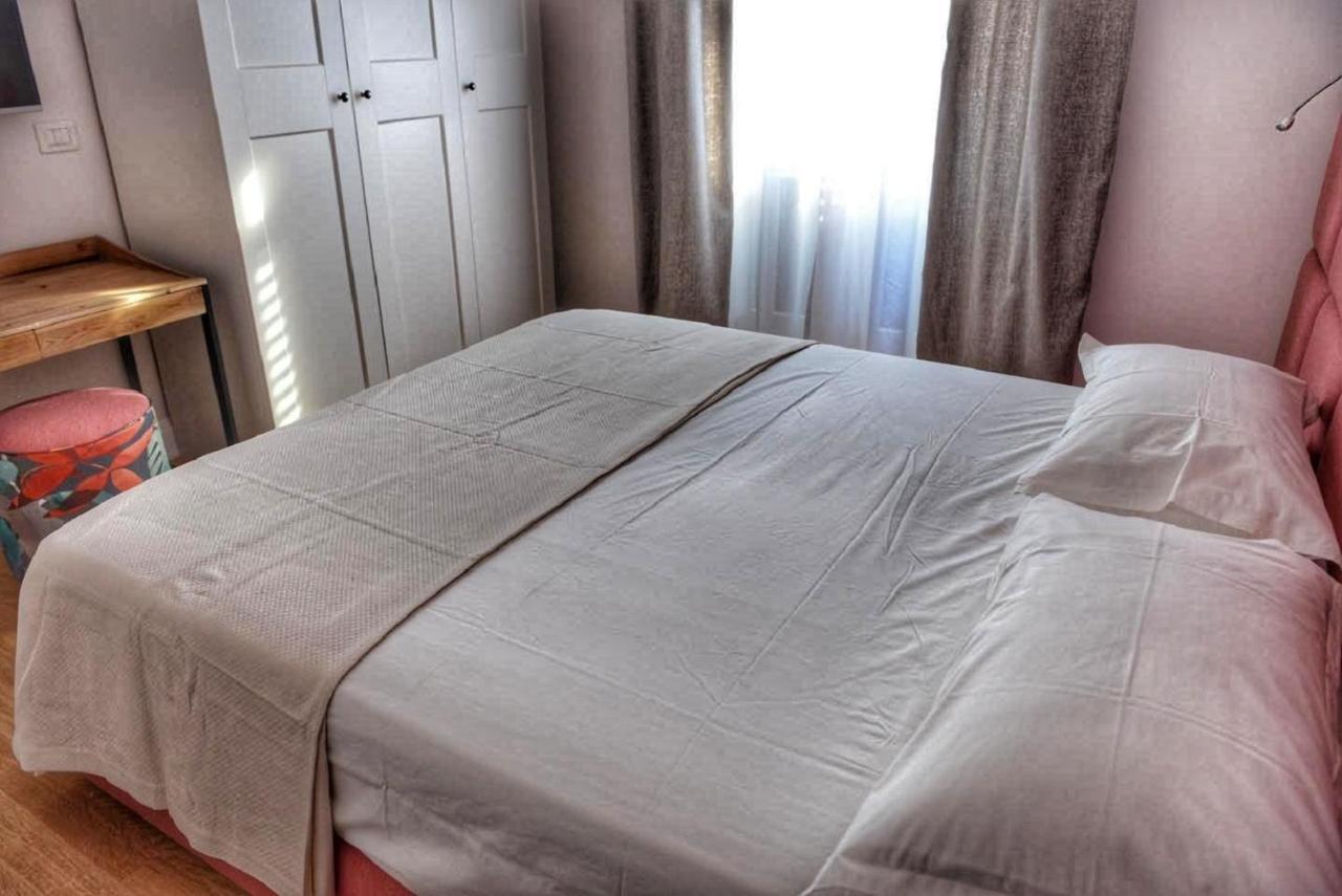 Domus D'Angelo B&B Formia Bagian luar foto