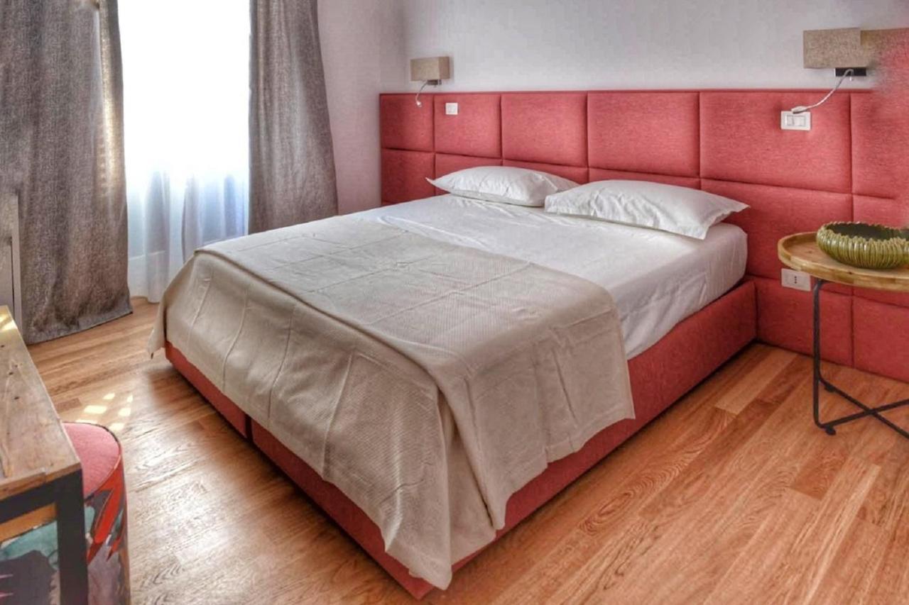 Domus D'Angelo B&B Formia Bagian luar foto