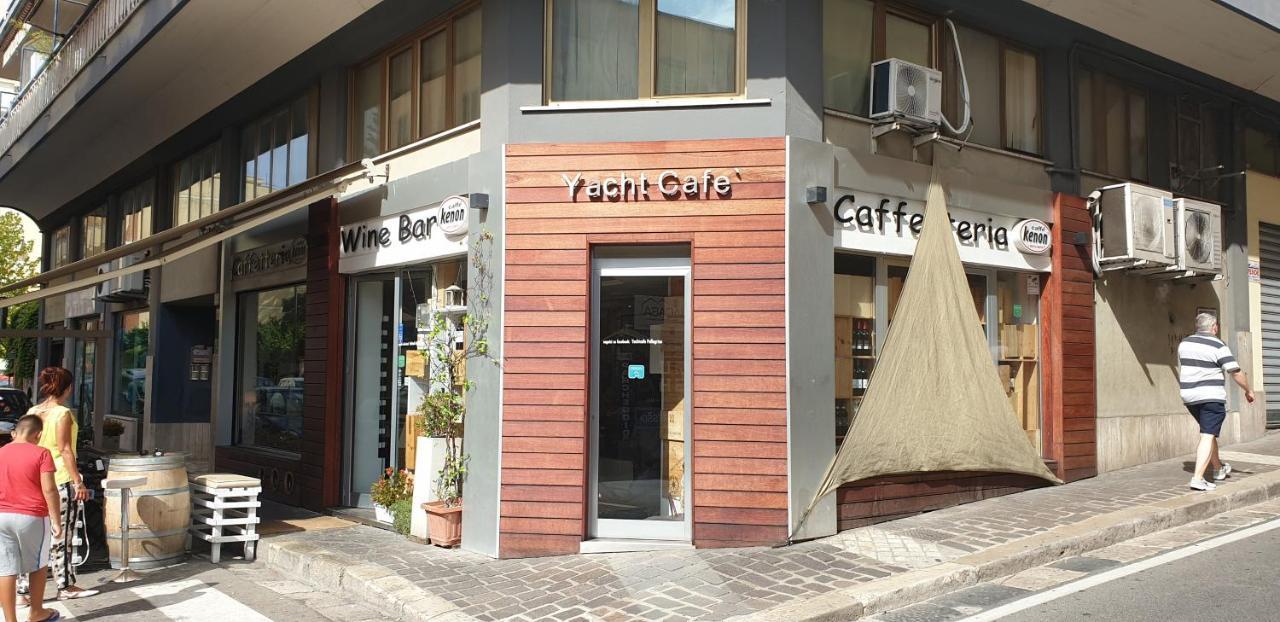 Domus D'Angelo B&B Formia Bagian luar foto